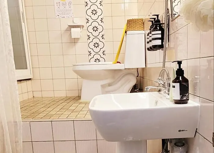 Mangwon Station Taxi 3 Minutes #family #friend #hongdae #hangangang #yg #self-check-in #washingmachine #dryer #low-floor Bed #children's Supplies *