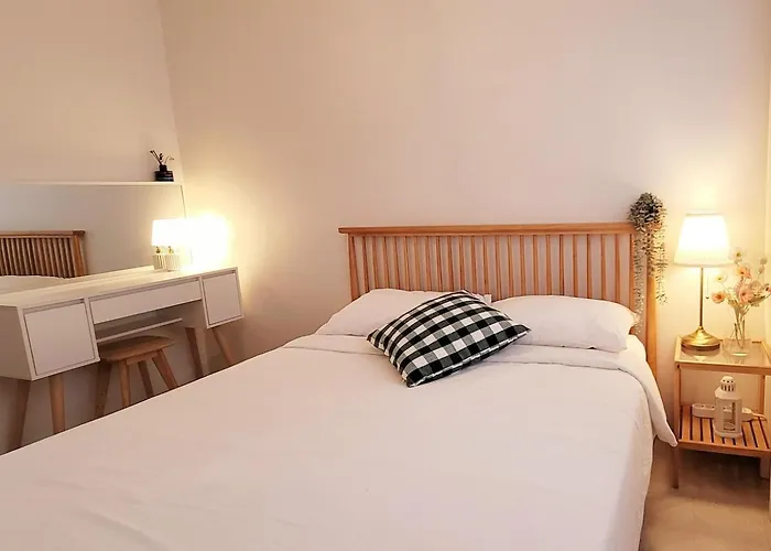 Mangwon Station Taxi 3 Minutes #family #friend #hongdae #hangangang #yg #self-check-in #washingmachine #dryer #low-floor Bed #children's Supplies *
