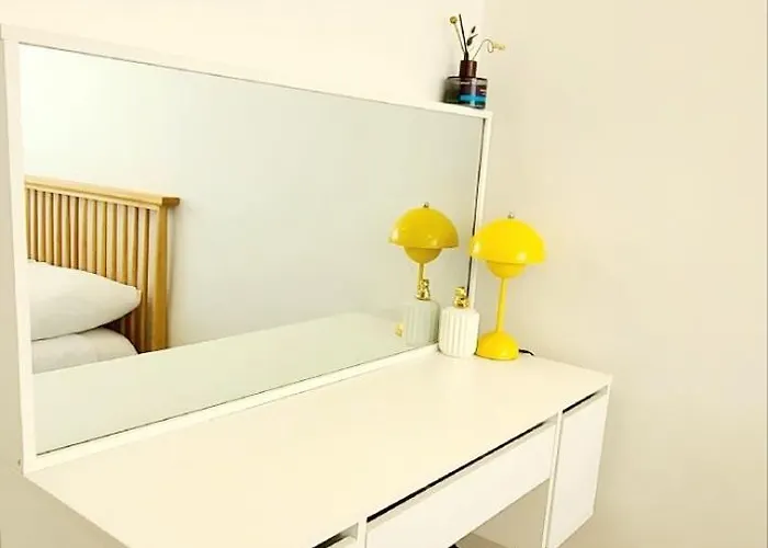 Mangwon Station Taxi 3 Minutes #family #friend #hongdae #hangangang #yg #self-check-in #washingmachine #dryer #low-floor Bed #children's Supplies 公寓 *