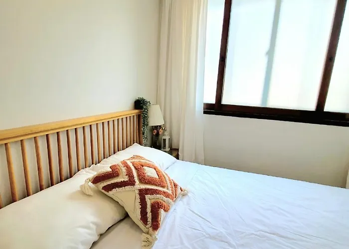 公寓 Mangwon Station Taxi 3 Minutes #family #friend #hongdae #hangangang #yg #self-check-in #washingmachine #dryer #low-floor Bed #children's Supplies